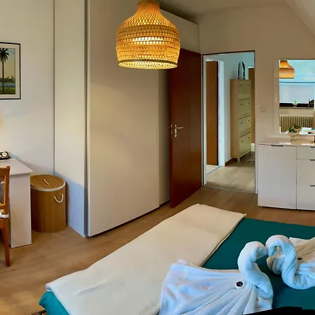 Chez Lana برلين