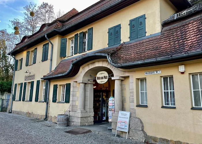 Chez Lana Daire Berlin