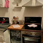 Chez Lana Berlin